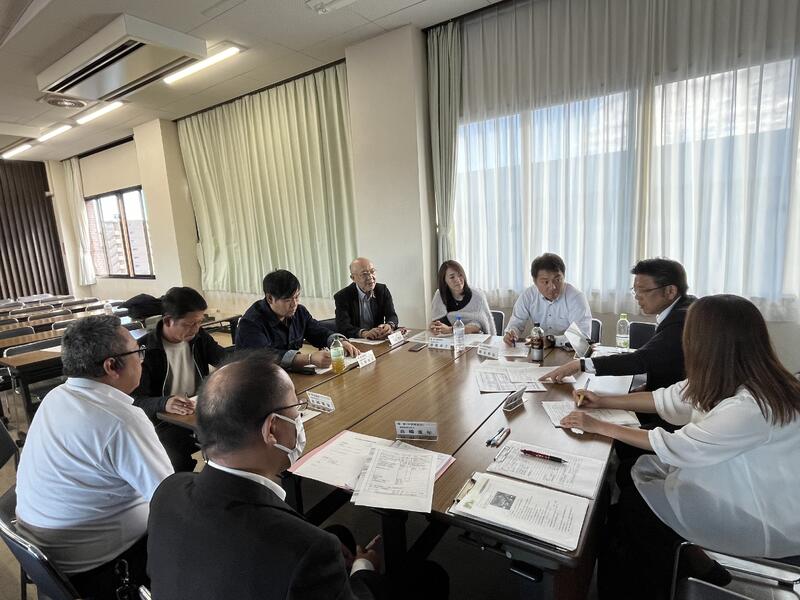 情報委員会